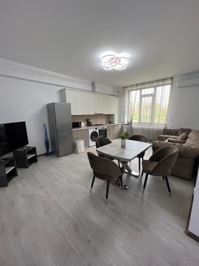 Apartmán Furtuntec Tecuci Exteriér fotografie